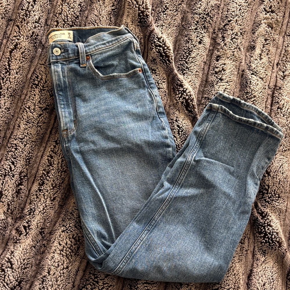 Abercrombie & Fitch Ultra High Rise Blue Jeans